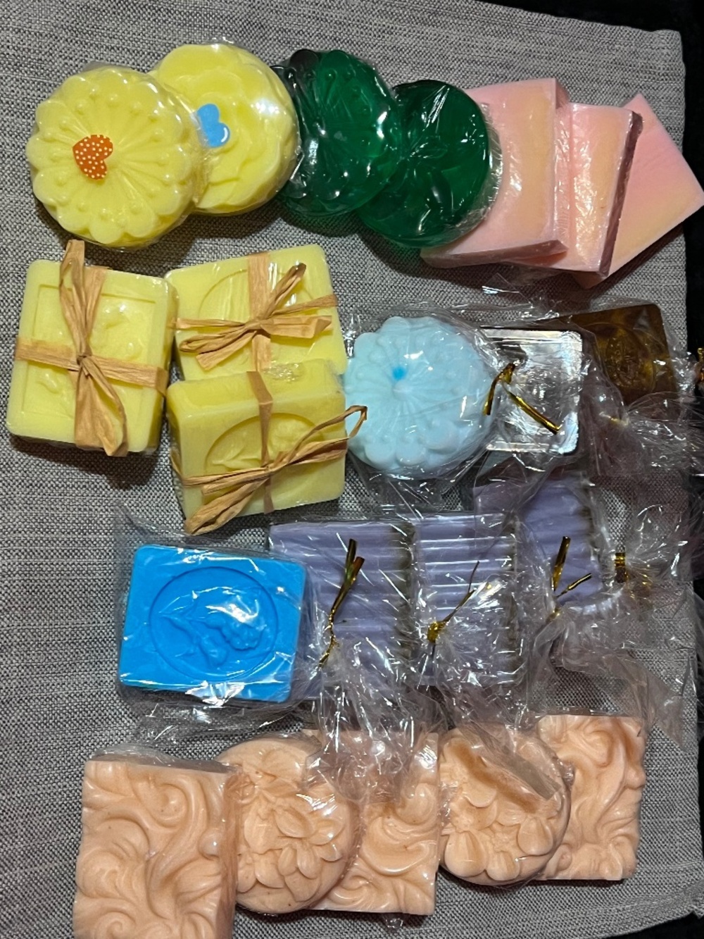 Beautiful, customizable homemade soaps!